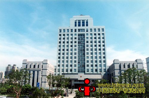 同做泡椒凤爪 “辣媳妇”诉“竦媳妇”商标侵权