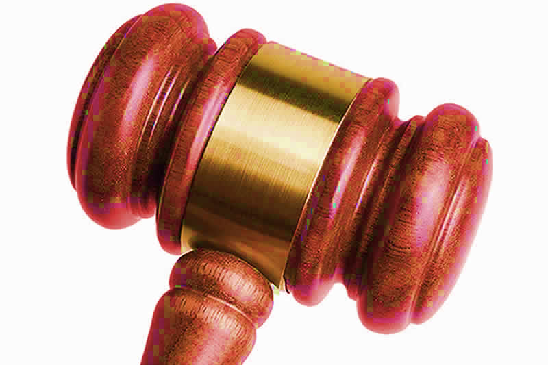 如果专利权转让合同被最终认定为不成立或无效，转让人与受让人之间不发生专利权变动法律后果